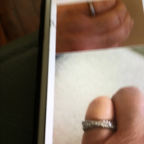 Ring - Picture 2 of 3